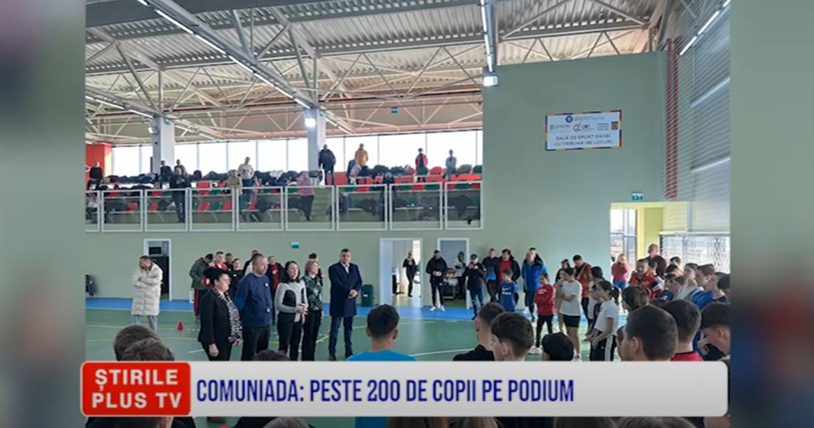 COMUNIADA: PESTE 200 DE COPII PE PODIUM