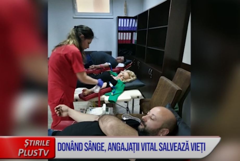 DONÂND SÂNGE, ANGAJAȚII VITAL SALVEAZĂ VIEȚI