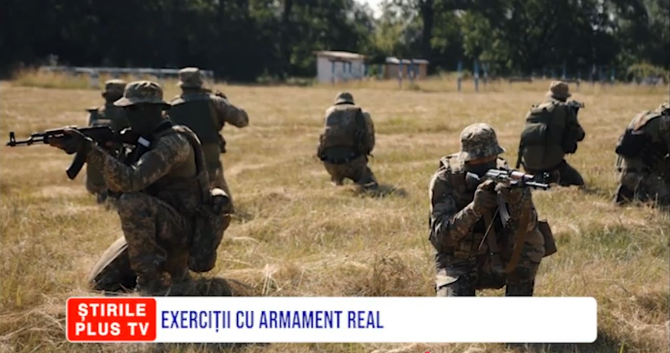 EXERCIȚII CU ARMAMENT REAL
