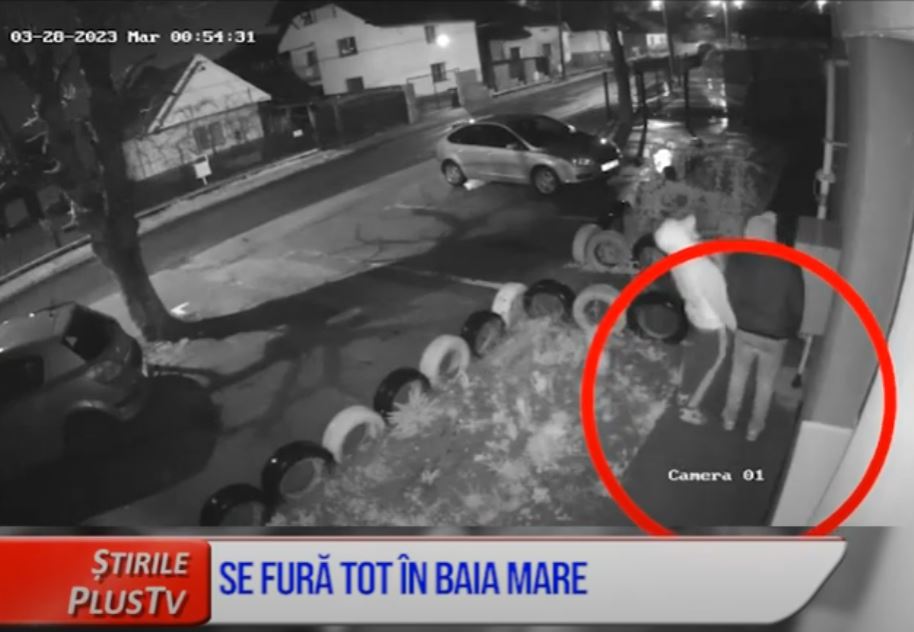 SE FURĂ TOT ÎN BAIA MARE