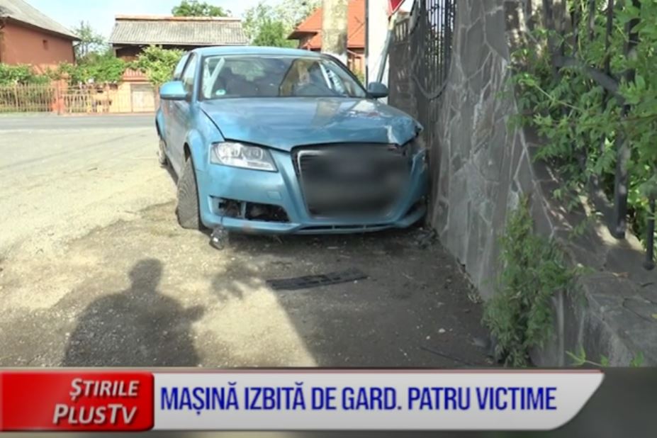 MAȘINA, IZBITĂ DE GARD. PATRU VICTIME