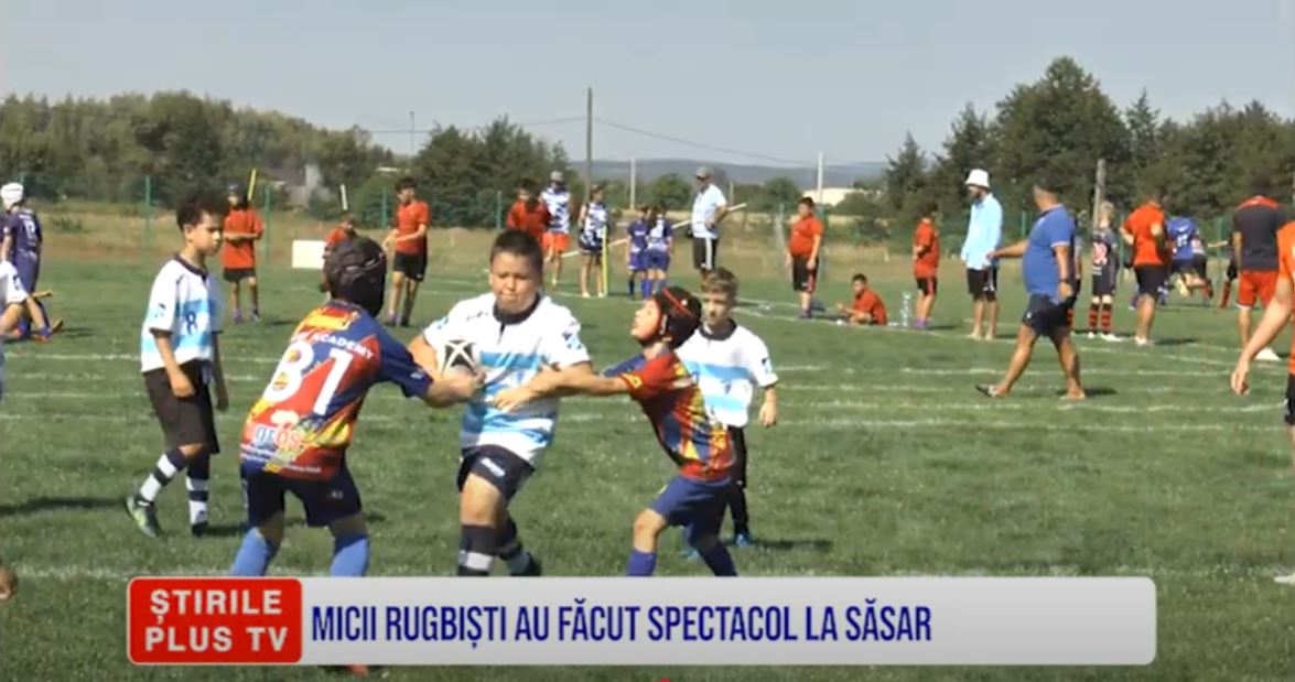 MICII RUGBIȘTI AU FĂCUT SPECTACOL LA SĂSAR