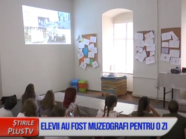 ELEVII AU FOST MUZEOGRAFI PENTRU O ZI