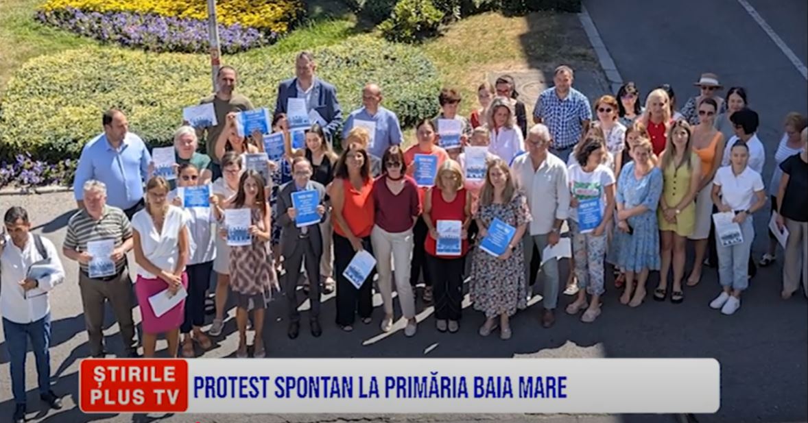 PROTEST SPONTAN LA PRIMĂRIA BAIA MARE
