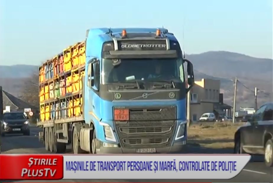 MAȘINILE DE TRANSPORT PERSOANE ȘI MARFĂ, CONTROLATE DE POLIȚIE